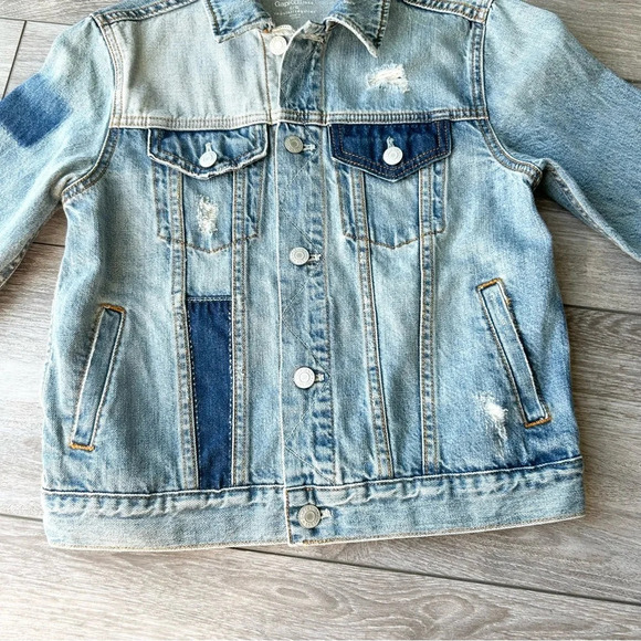 Kids Gap Asymmetrical Patchwork Distressed Jean Trucker Jacket - Picture 6 of 14